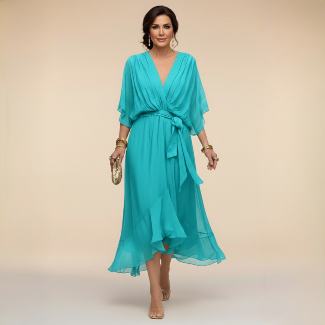 Nevaya – Robe à décolleté en V transparente