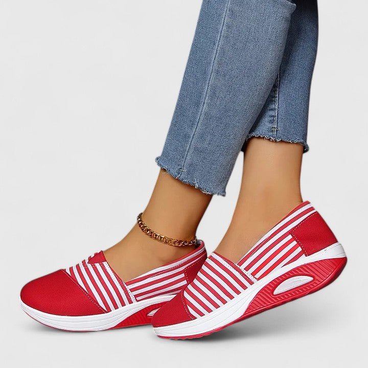 Elyra – Baskets à enfiler en textile