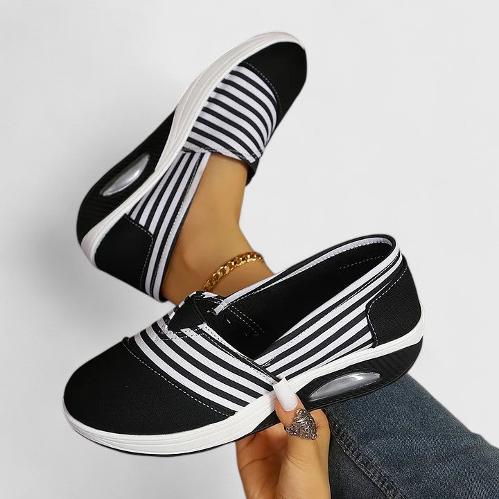 Elyra – Baskets à enfiler en textile