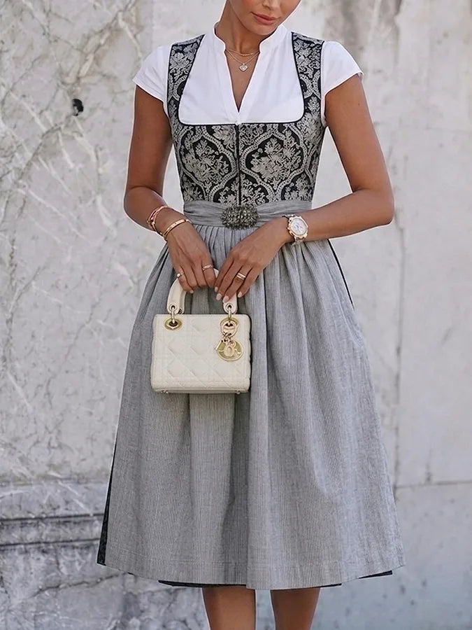 Nivara – Robe en jacquard à lacets