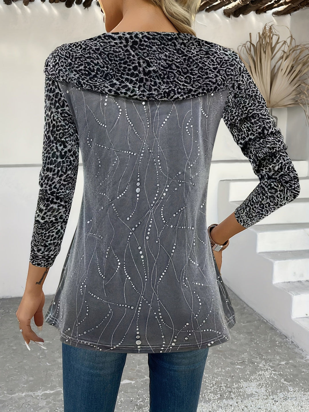 Avenya – Pull en maille à col en satin