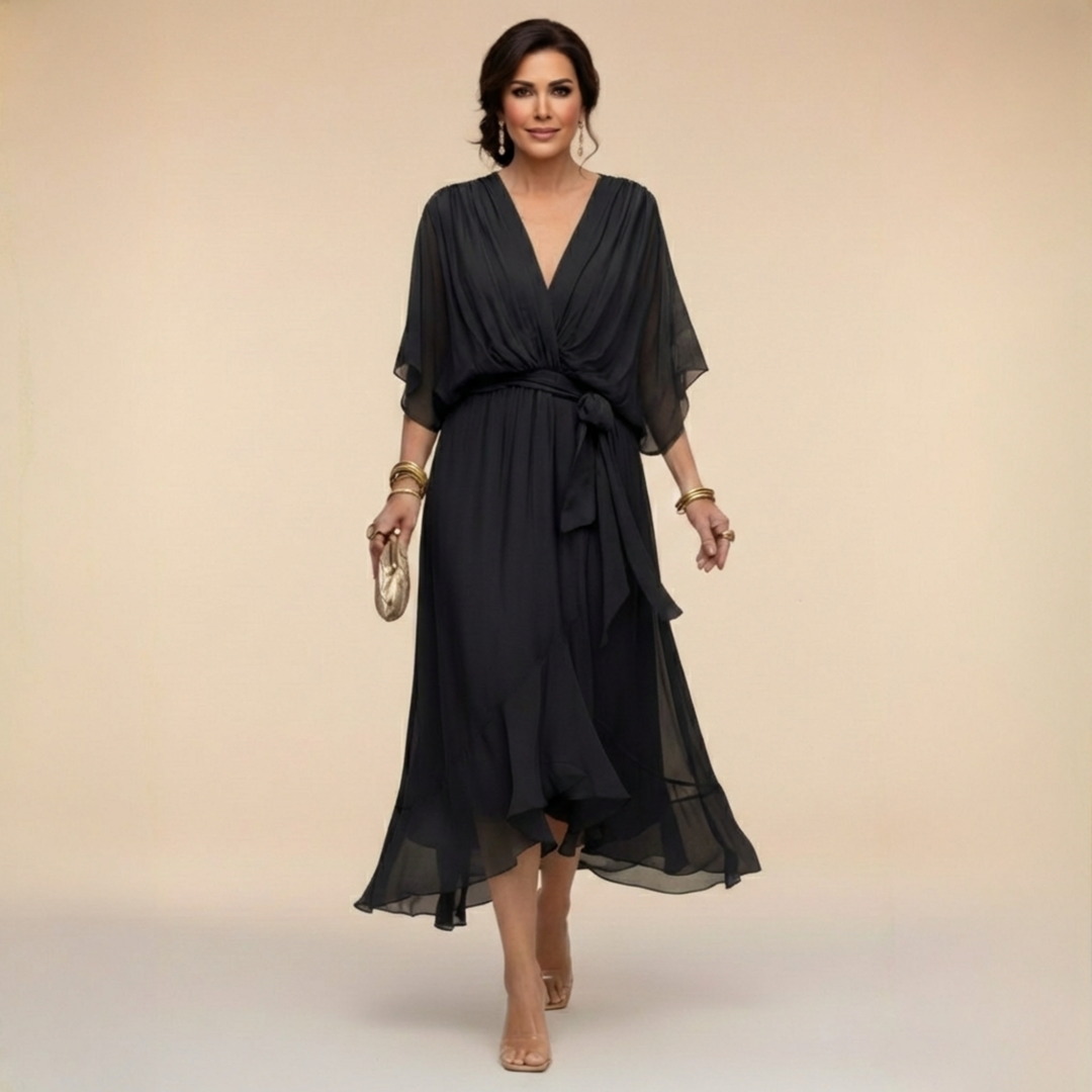 Nevaya – Robe à décolleté en V transparente