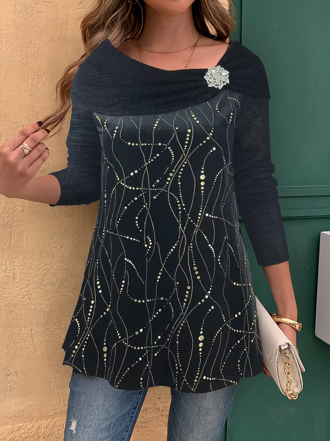 Avenya – Pull en maille à col en satin