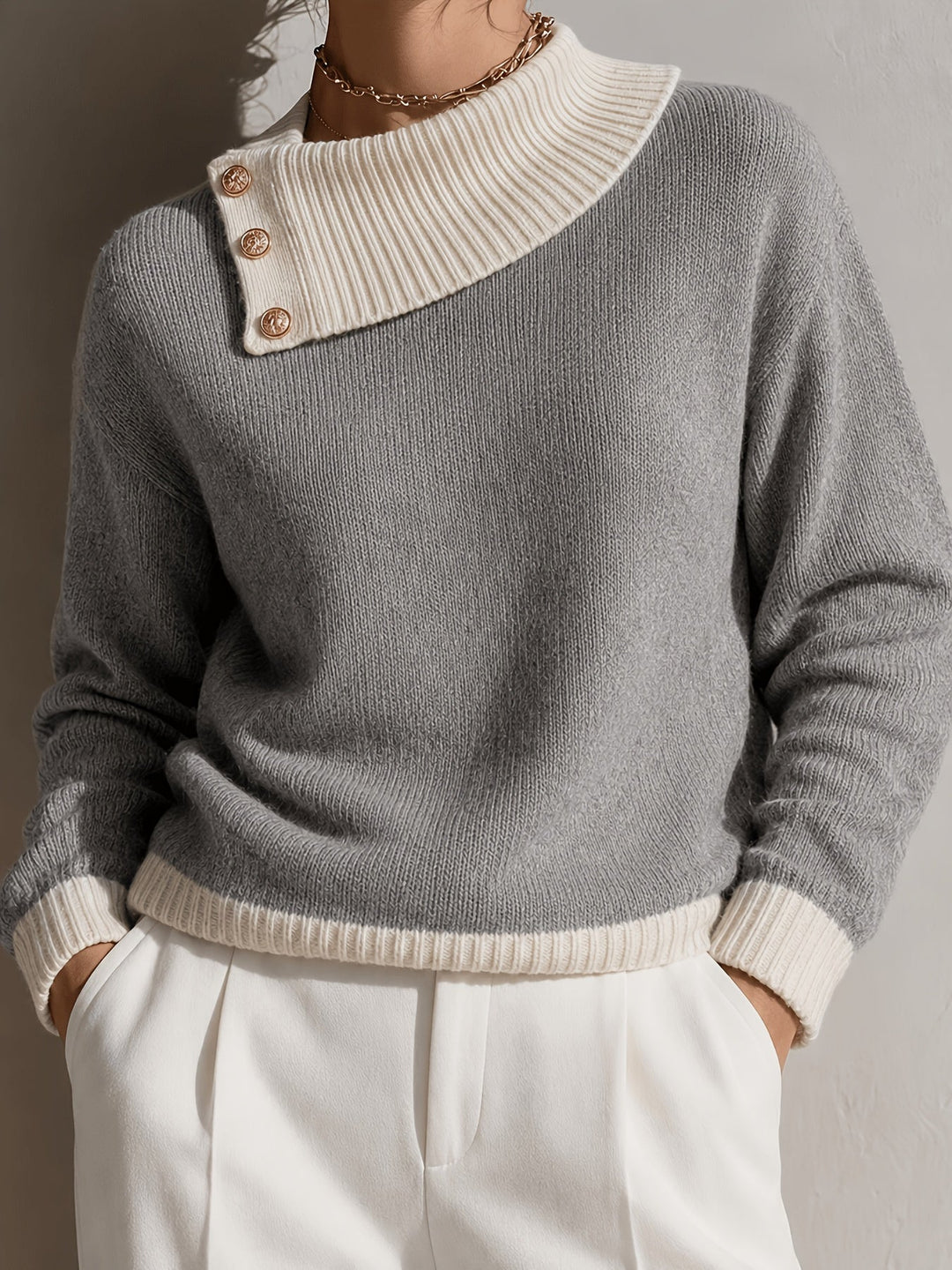 Calira – Pull en tricot à col asymétrique
