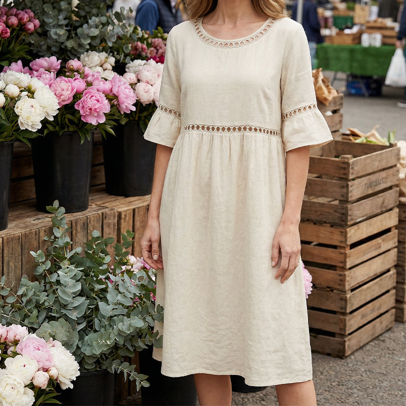 Lunira – robe midi en coton-lin avec détails en dentelle