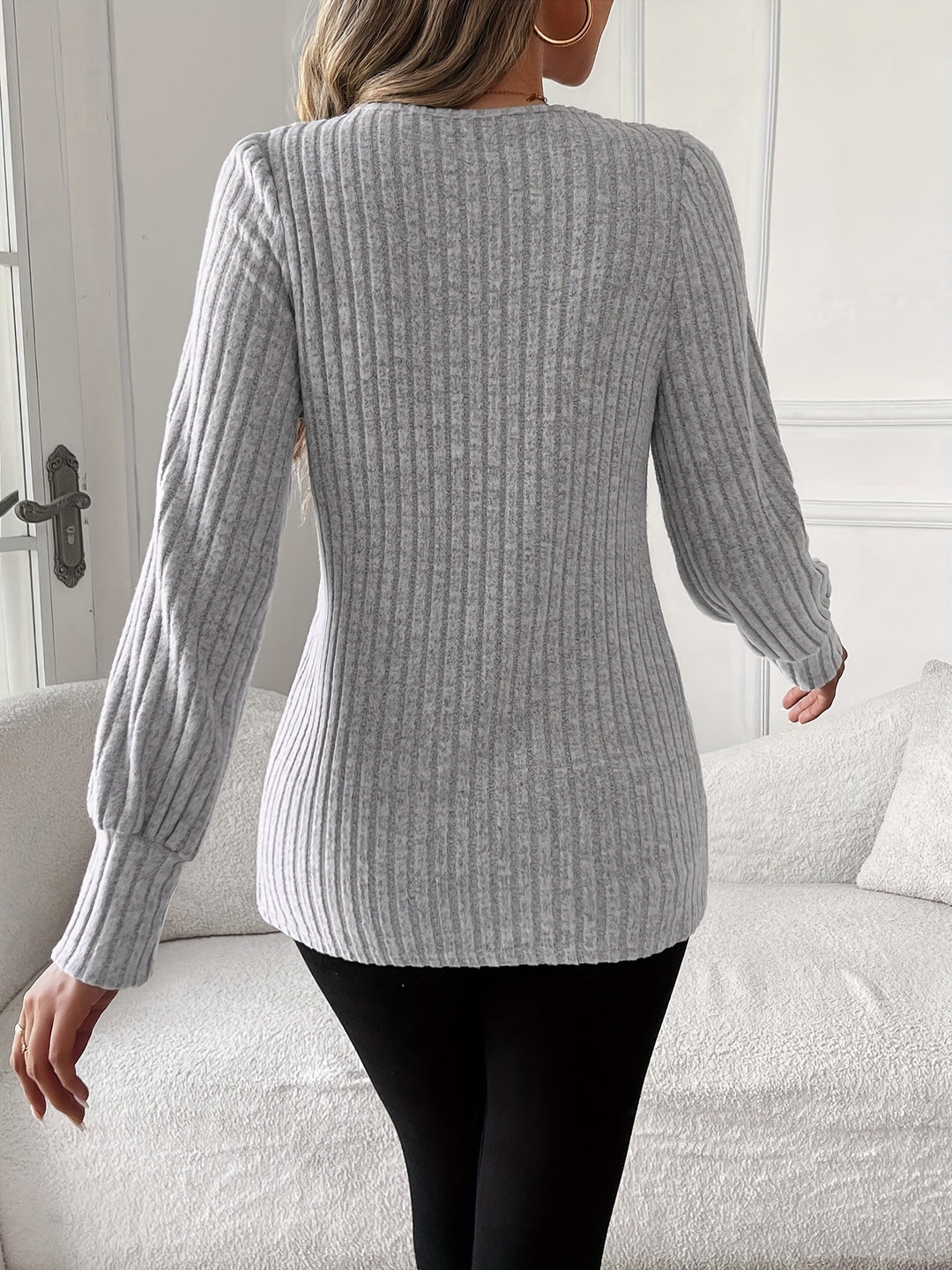 Nivara – à col rond avec dentelle, en tricot, t-shirt