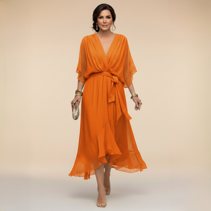 Nevaya – Robe à décolleté en V transparente