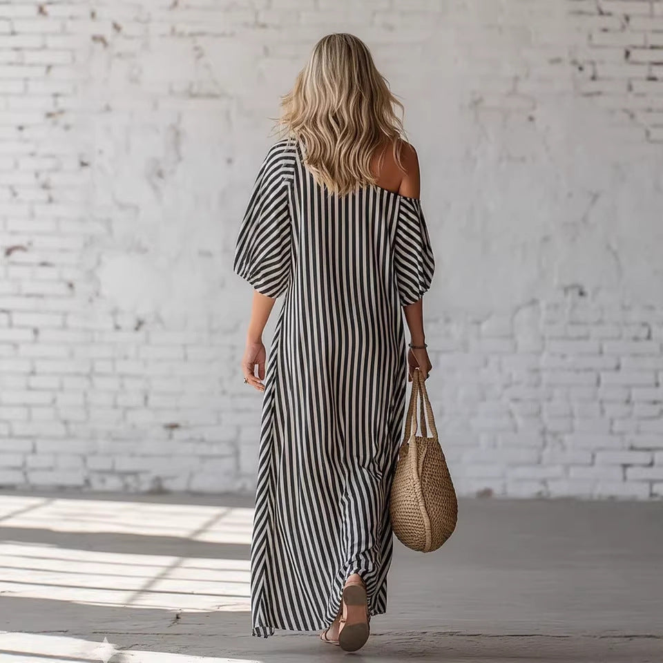 Avyra – Robe maxi à rayures à épaules dénudées