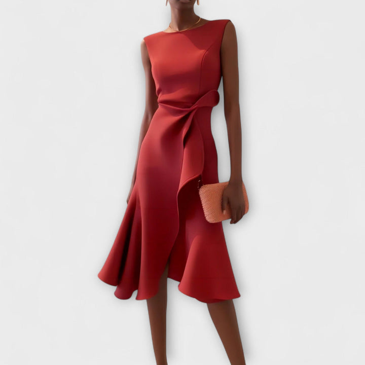 Nivara – robe avec nœud à la taille et plis