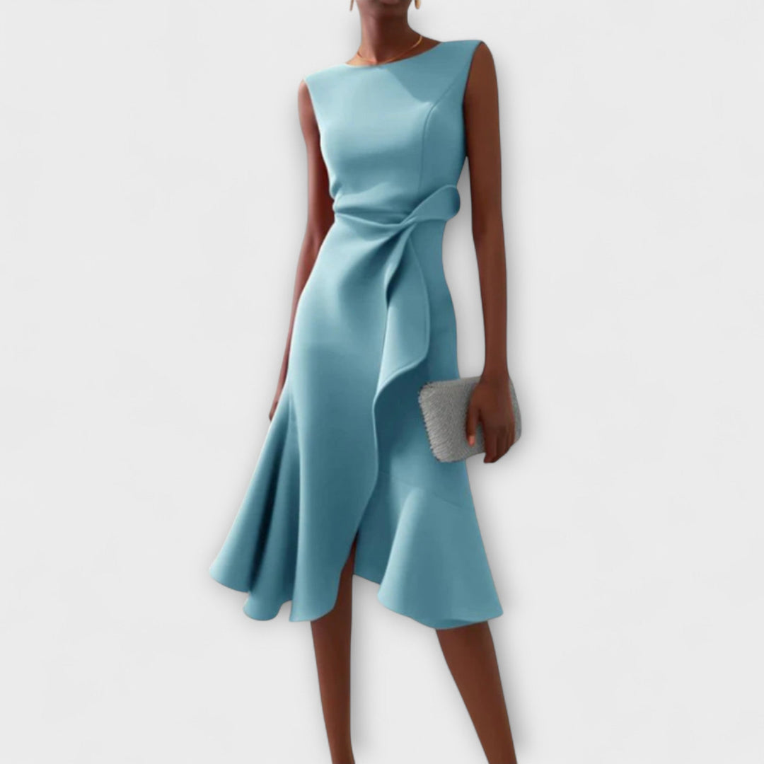 Nivara – robe avec nœud à la taille et plis