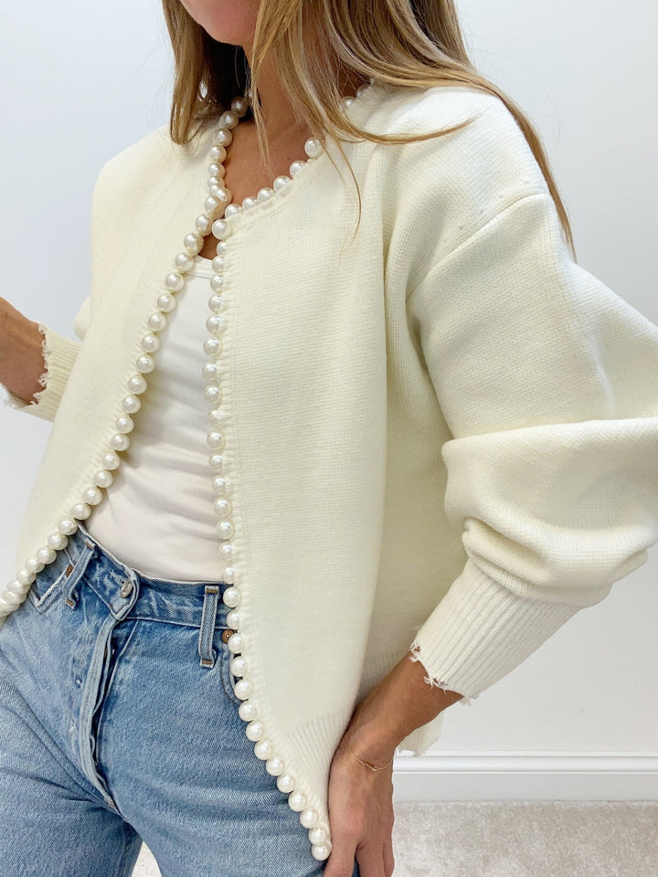 Virela – Détails en perles – maille – veste