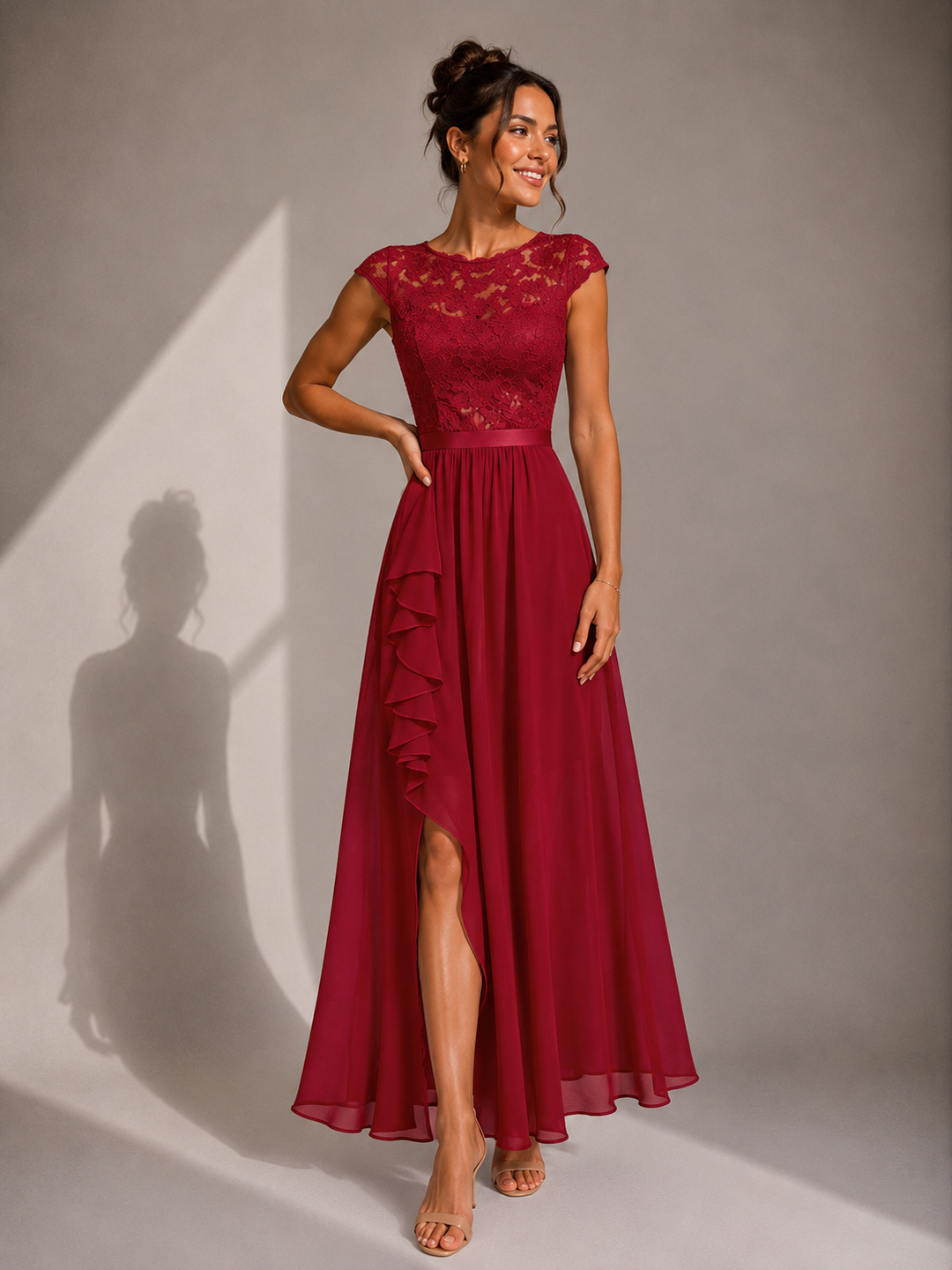 Verine – encolure transparente, robe maxi