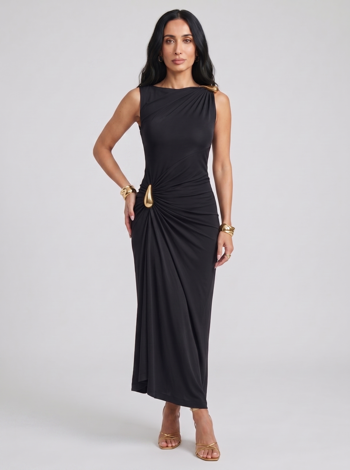 Mireva – Robe en tissu technique froncée aux hanches