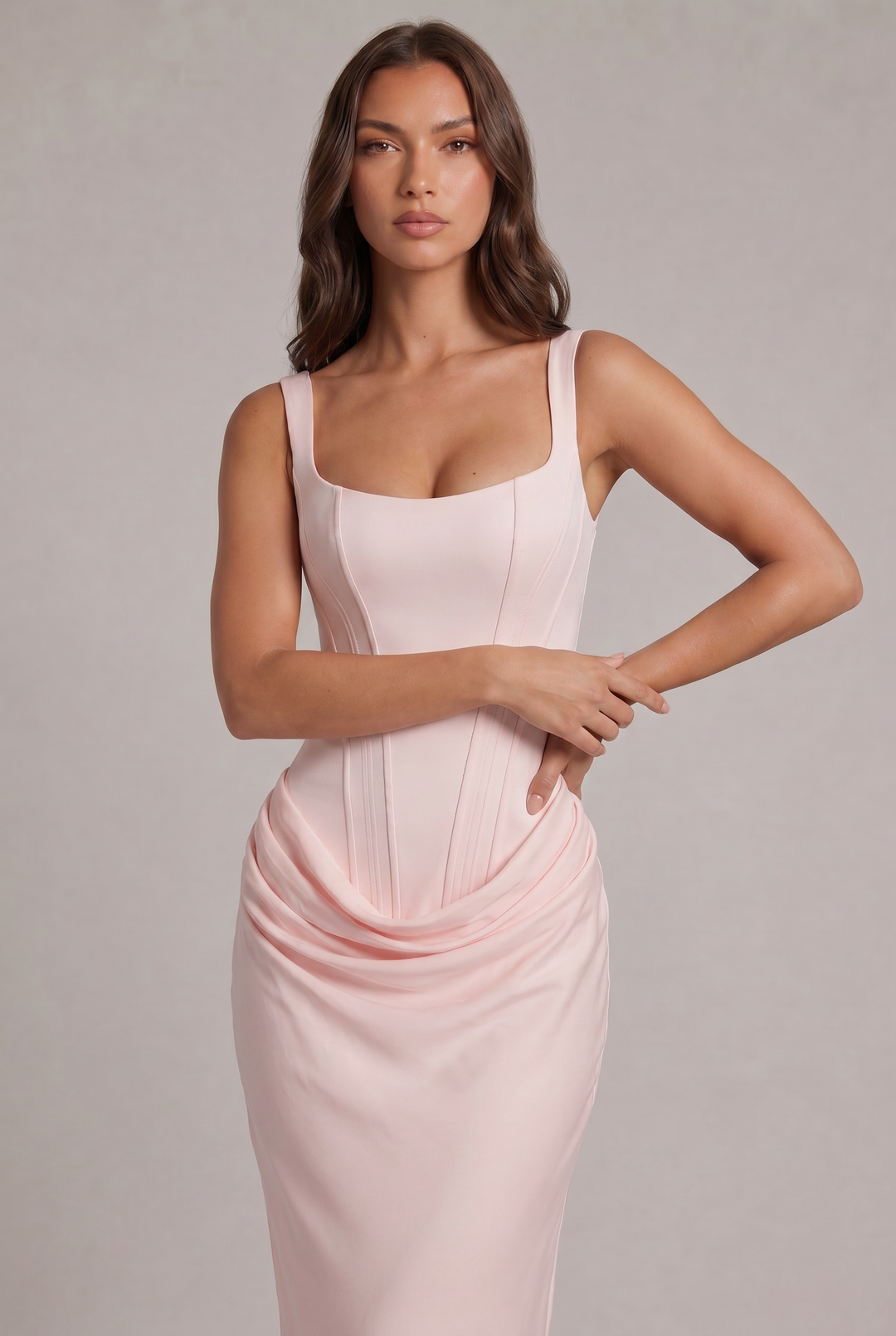 Nalise – Corsage structuré en lyocell, robe longue
