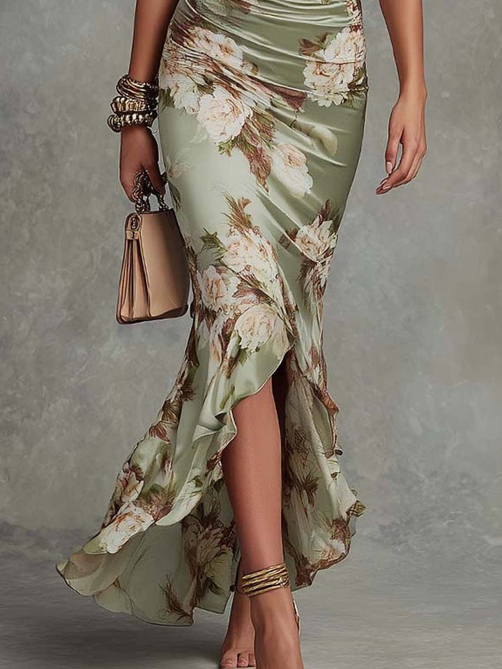 Neraya – Robe en satin à décolleté en V profond