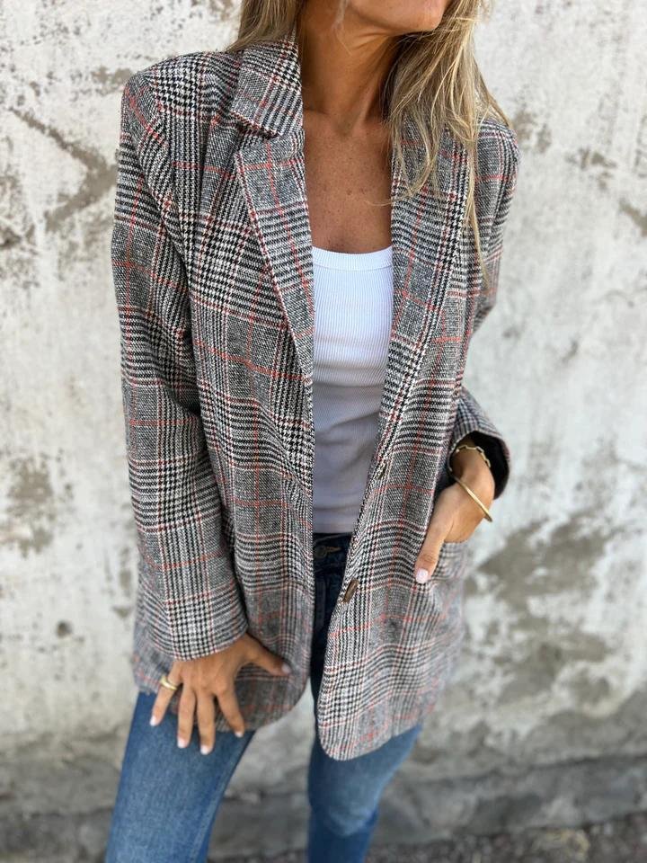 Vesara – blazer à carreaux à revers crantés