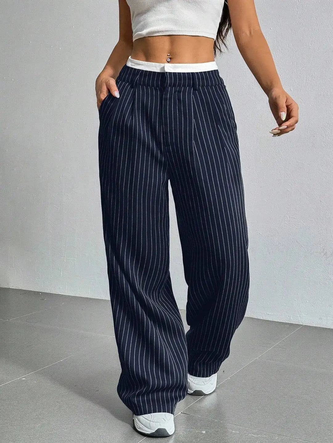 Anevia – pantalon à pinces taille haute