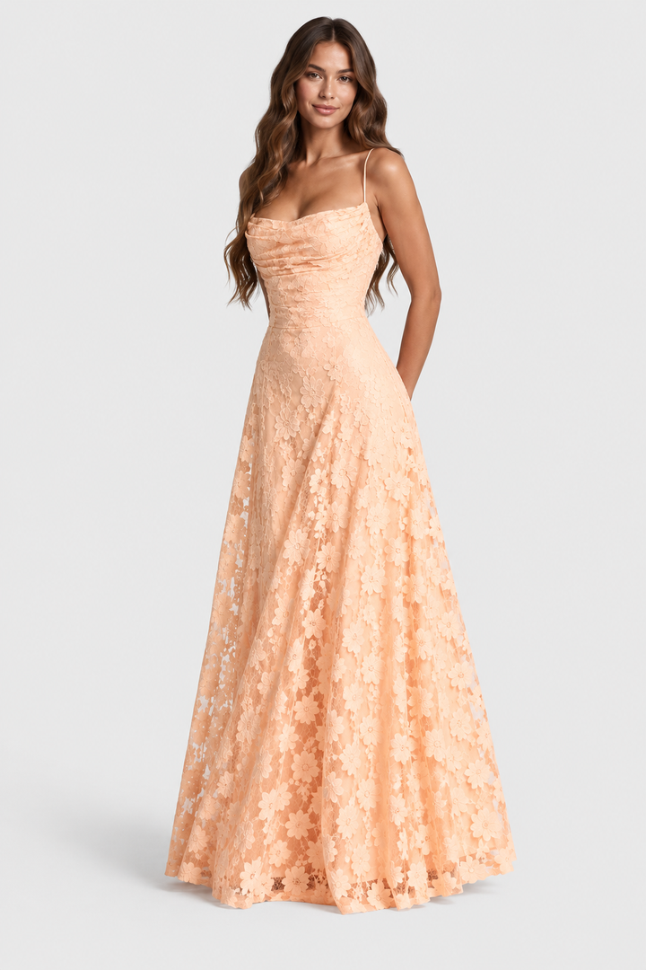 Nerila – robe en dentelle florale exquise