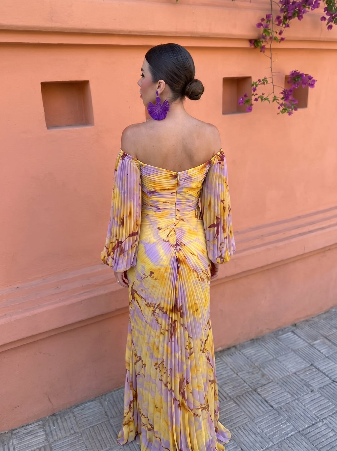 Nivara – encolure sculptée, imprimé floral, robe