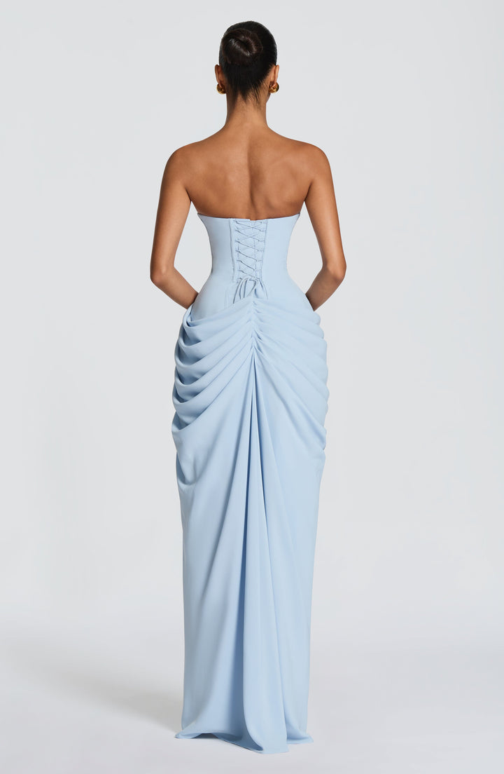 Nelara – robe en chiffon à dos corseté