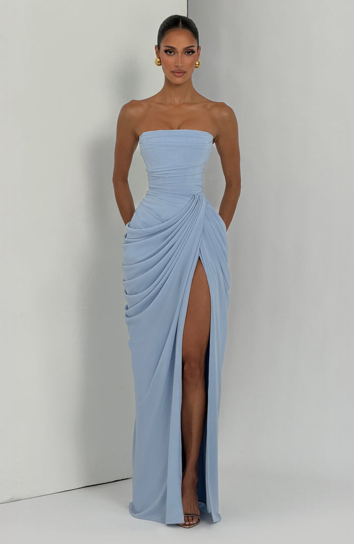 Nelara – robe en chiffon à dos corseté