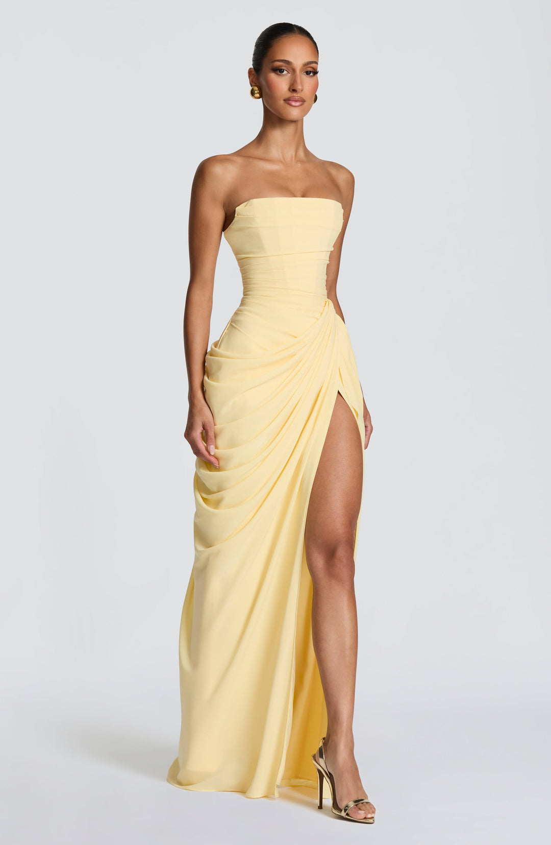 Nelara – robe en chiffon à dos corseté