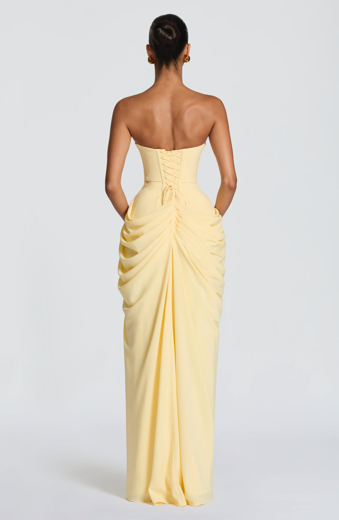Nelara – robe en chiffon à dos corseté