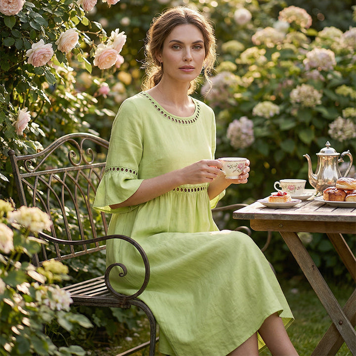 Lunira – robe midi en coton-lin avec détails en dentelle
