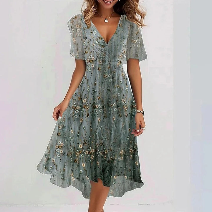 Virela – Robe tissée à découpes effet contour