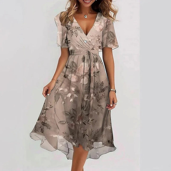 Virela – Robe tissée à découpes effet contour