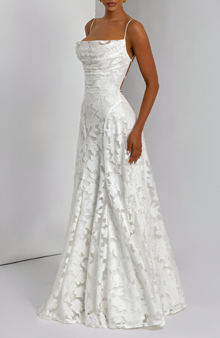 Caleia – Robe longue en dentelle à corset