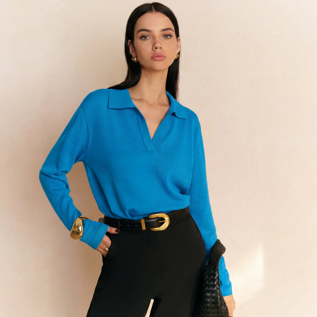 Elyra – Pull en maille fine à col polo en V