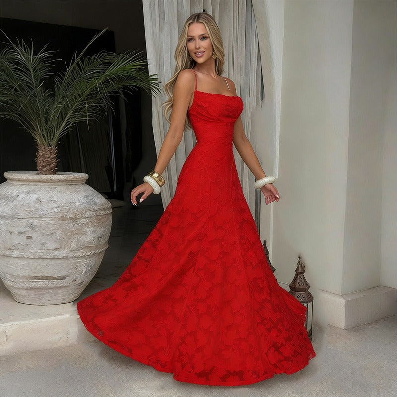 Nalevi - Robe longue en dentelle moulante