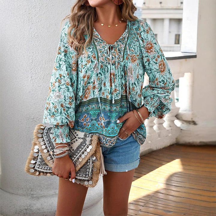 Calira – Chemise en coton à col en V avec lien à nouer