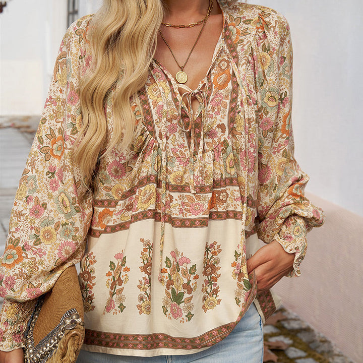 Calira – Chemise en coton à col en V avec lien à nouer